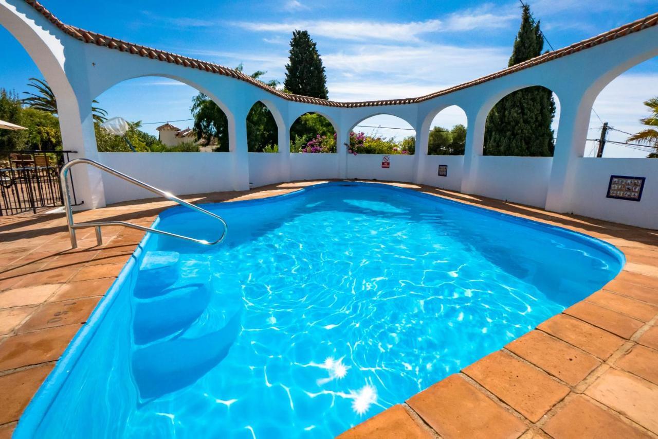 Private Heated Pool, Jacuzzi & 1225M2 Garden In Villa Cipreses フリヒリアナ エクステリア 写真