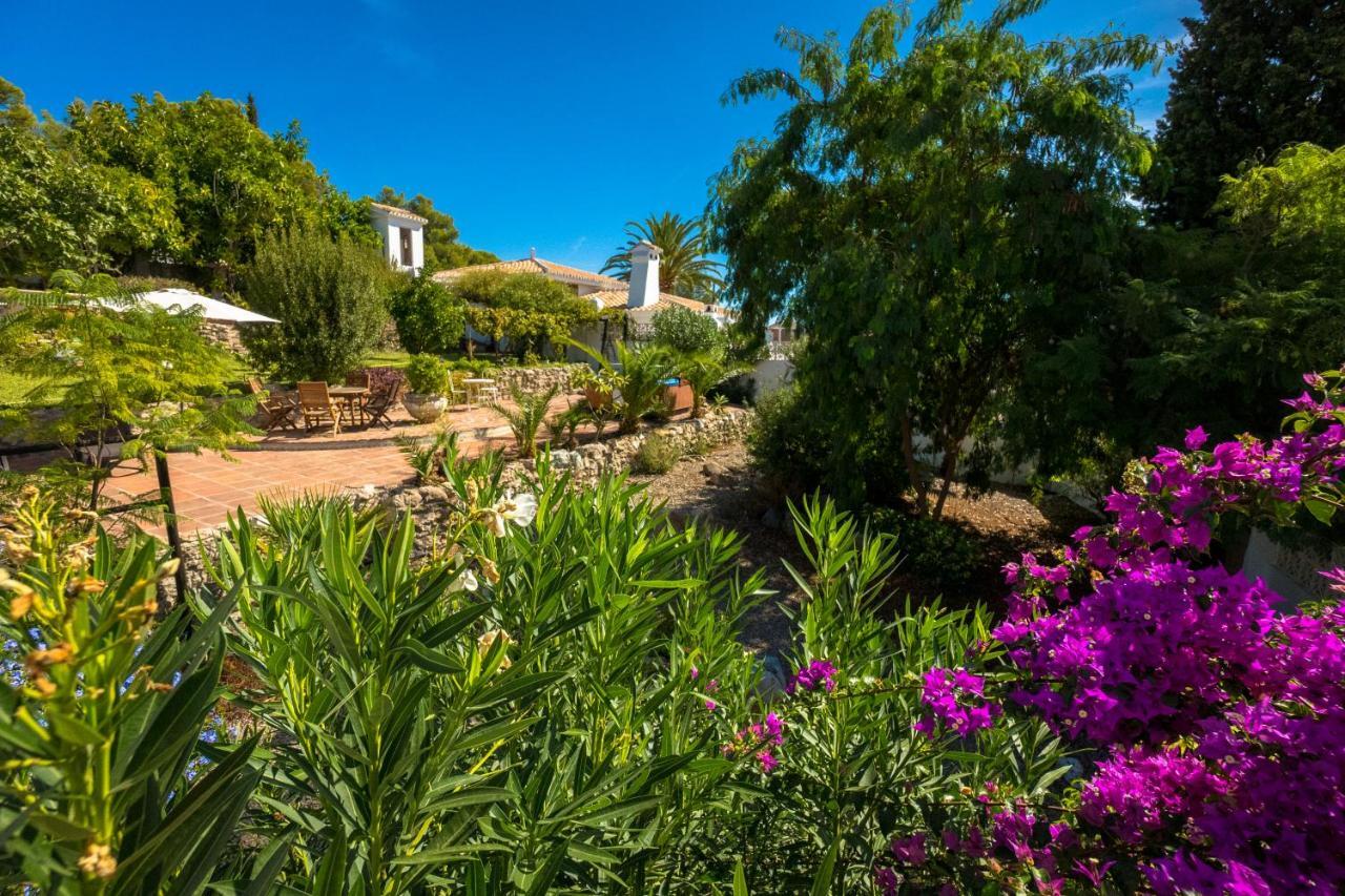 Private Heated Pool, Jacuzzi & 1225M2 Garden In Villa Cipreses フリヒリアナ エクステリア 写真